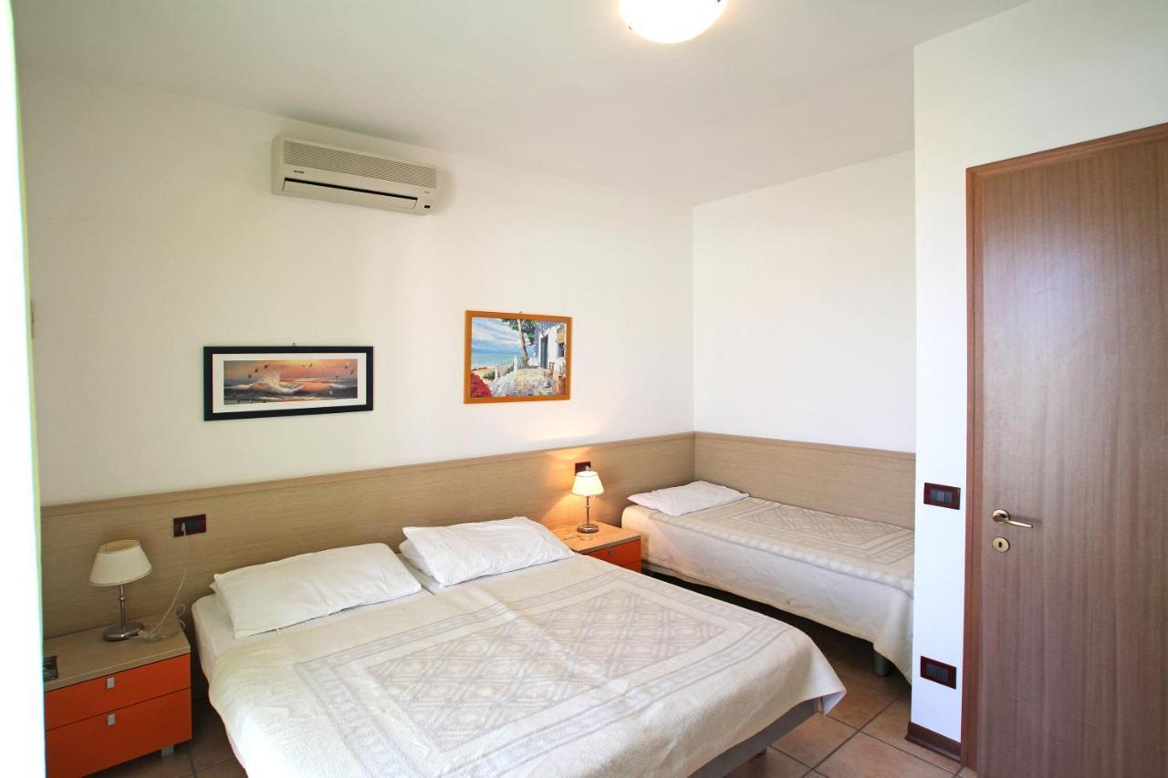 Altanea Apartments Con Piscina 卡奥莱 外观 照片