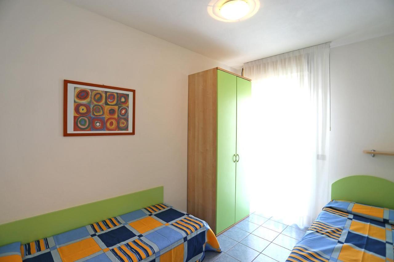 Altanea Apartments Con Piscina 卡奥莱 外观 照片